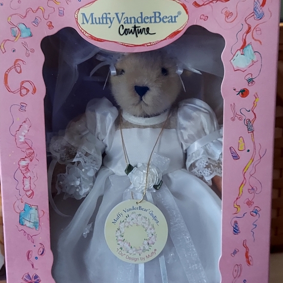 NABCO Muffy Vanderbear "I Do" Bride Bear - Picture 14 of 14